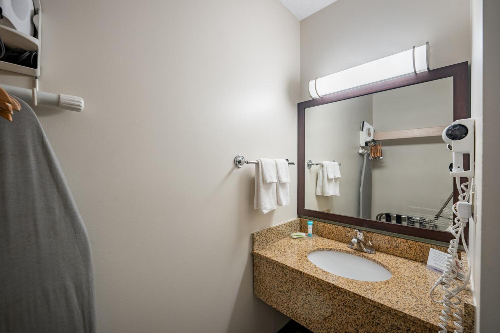 Hfx Airport Hotel Enfield Buitenkant foto